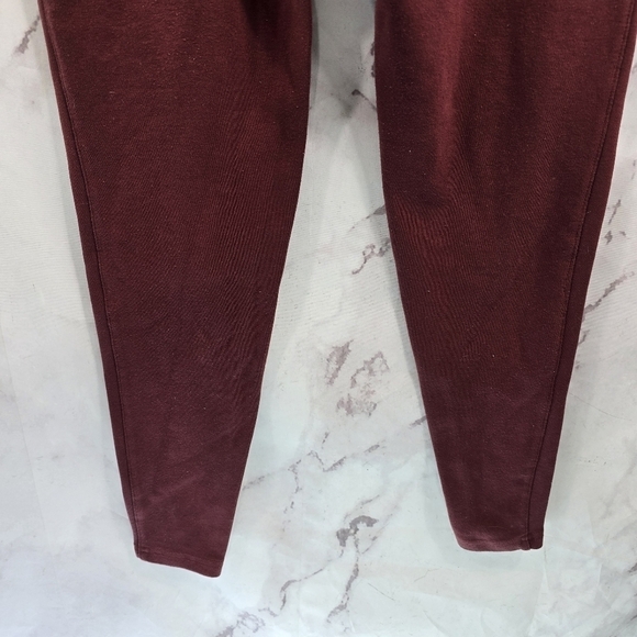 Alphalete Joggers Womens Small Red Drawstring Skinny Warm Up Gym Pants - Picture 8 of 9